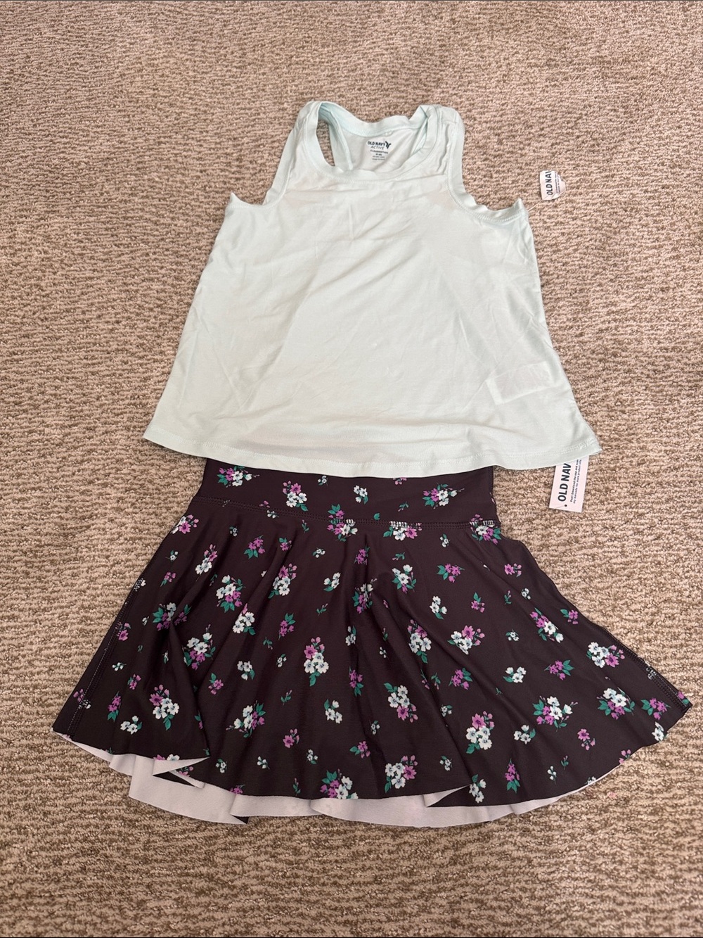 Old Navy Girls Active Outfit M